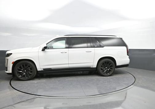 2023 Cadillac Escalade ESV Sport Platinum