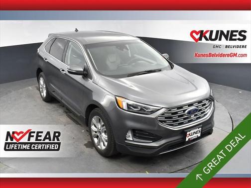 2022 Ford Edge Titanium