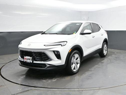 Summit White 2025 Buick Encore GX Preferred