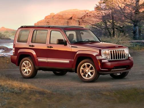 Dark Charcoal Pearlcoat 2010 Jeep Liberty Sport
