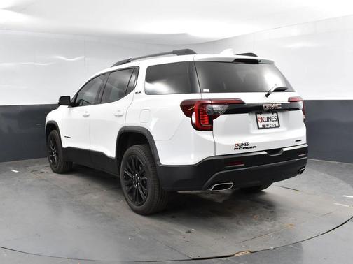 2023 GMC Acadia AWD SLE