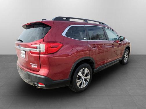 2024 Subaru Ascent Premium 7-Passenger