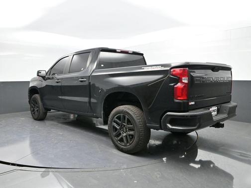 2022 Chevrolet Silverado 1500 Custom Trail Boss