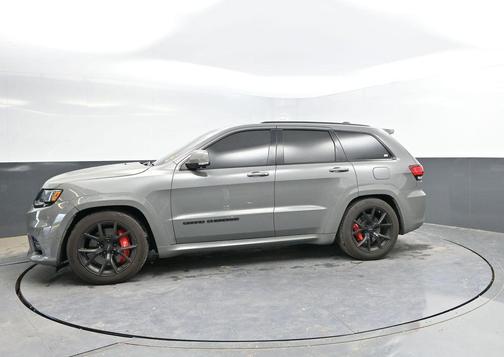 Sting-Gray Clearcoat 2019 Jeep Grand Cherokee SRT