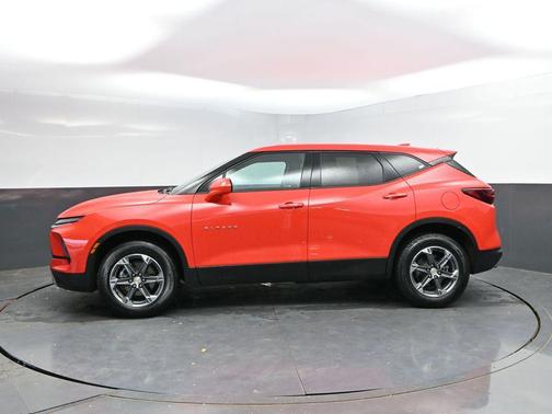 Habanero Orange 2025 Chevrolet Blazer 2LT