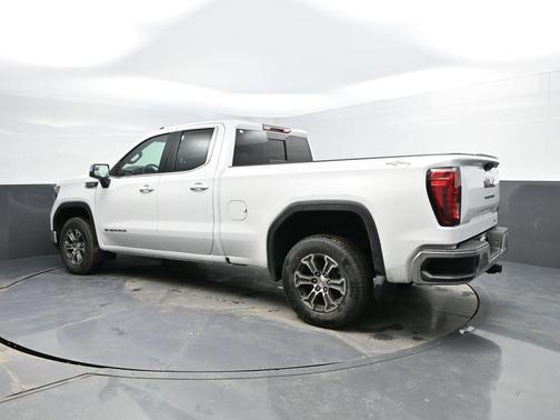 Summit White 2026 GMC Sierra 1500 SLE