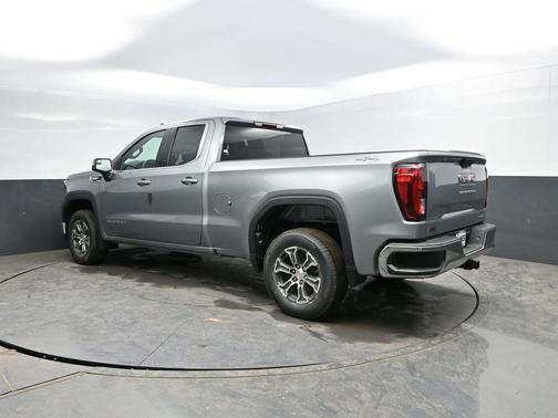 Sterling Metallic 2026 GMC Sierra 1500 SLE