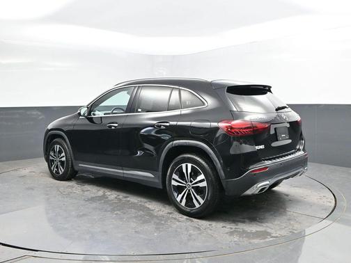 Starling Blue Metallic 2025 Mercedes-Benz GLA 250 4MATIC