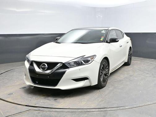 Pearl White 2016 Nissan Maxima 3.5 SL