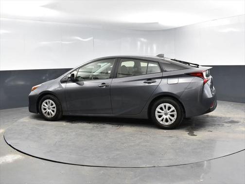 2022 Toyota Prius L
