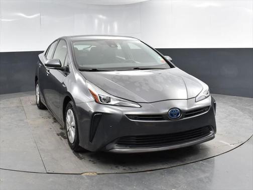 2022 Toyota Prius L