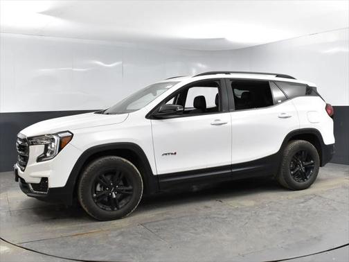 2023 GMC Terrain AWD AT4