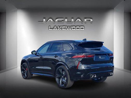 2025 Jaguar F-PACE SVR P550 AWD Automatic