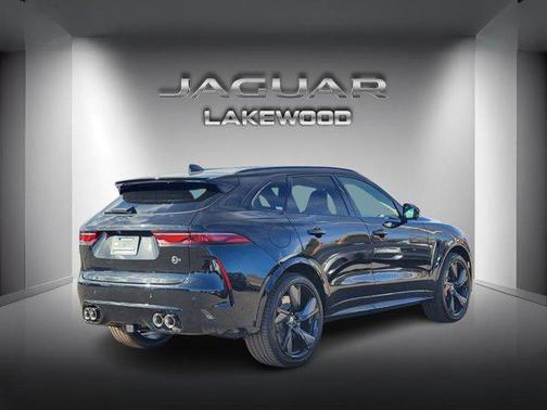 2025 Jaguar F-PACE SVR P550 AWD Automatic