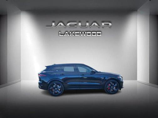 2025 Jaguar F-PACE SVR P550 AWD Automatic