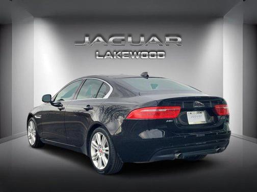 2019 Jaguar XE 25t