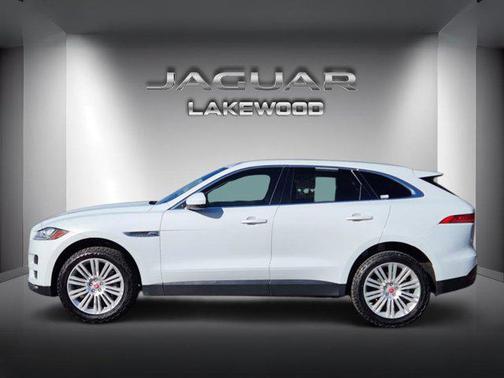 2019 Jaguar F-PACE 30t Portfolio