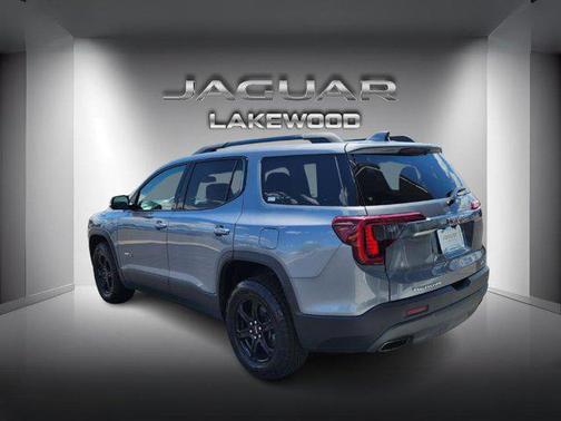 2021 GMC Acadia AWD AT4