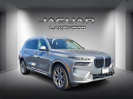 2024 BMW X7 xDrive40i