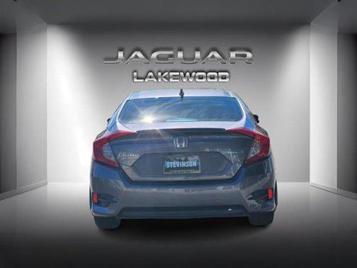 2017 Honda Civic Touring