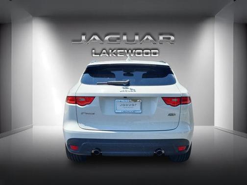 2018 Jaguar F-PACE 25t R-Sport