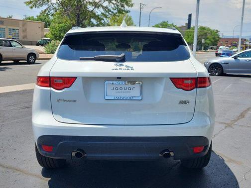 2018 Jaguar F-PACE 25t R-Sport
