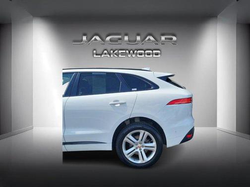 2018 Jaguar F-PACE 25t R-Sport