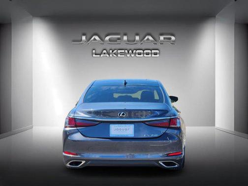 Cloudburst Gray 2022 Lexus ES 350 Luxury