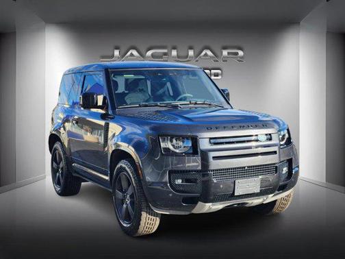 2024 Land Rover Defender V8