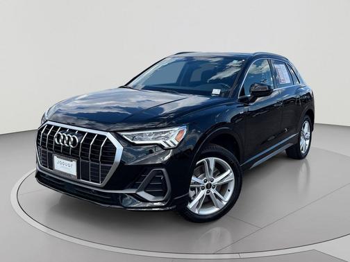 Mythos Black Metallic 2023 Audi Q3 45 S line Premium Plus