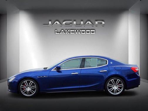 Blue Emozione Mica 2015 Maserati Ghibli S Q4