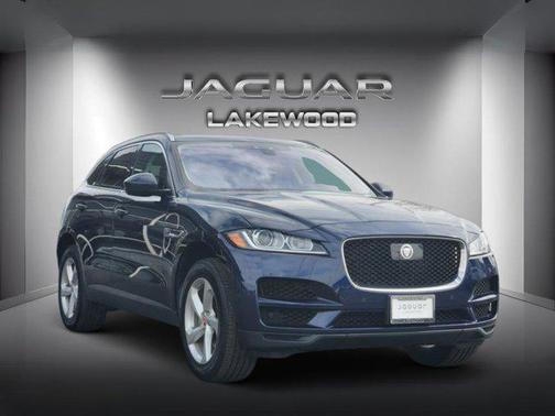 2019 Jaguar F-PACE 25t Premium