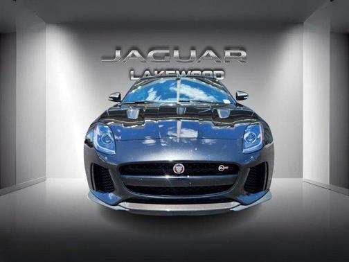 2017 Jaguar F-TYPE SVR