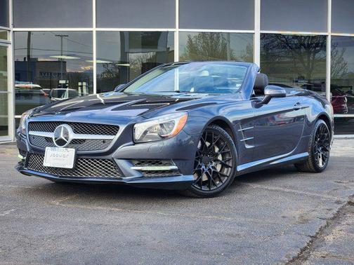 Shadow Gray Metallic 2013 Mercedes-Benz SL-Class SL 550