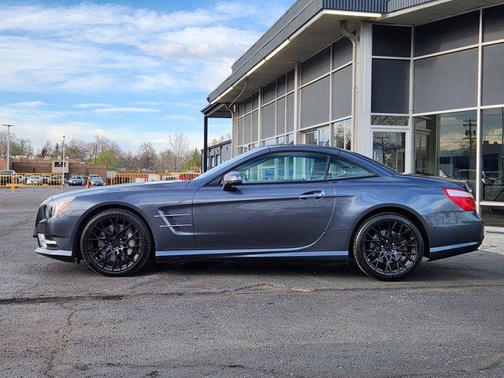 Shadow Gray Metallic 2013 Mercedes-Benz SL-Class SL 550