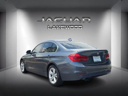 2018 BMW 330 xDrive
