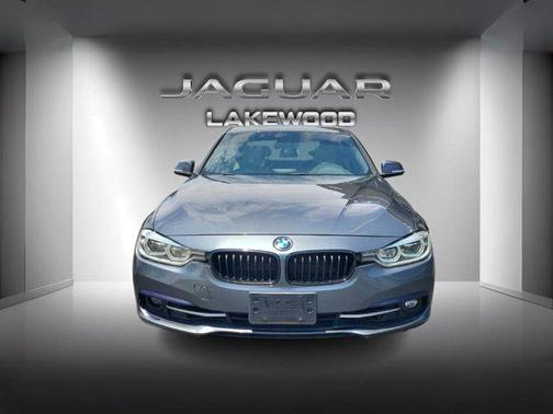 2018 BMW 330 xDrive