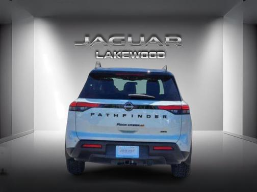 Pearl White Tricoat/Super Black 2024 Nissan Pathfinder Rock Creek 4WD