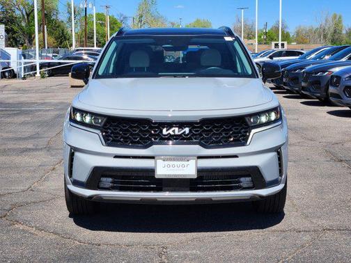 Wolf Gray 2023 Kia Sorento SX