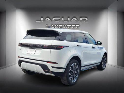 2024 Land Rover Range Rover Evoque Dynamic SE