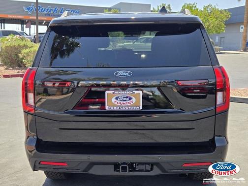 Agate Black Metallic 2026 Ford Expedition Tremor