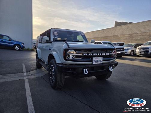 Cactus Gray 2022 Ford Bronco Outer Banks