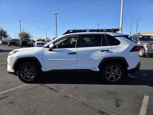 2023 Toyota RAV4 Hybrid Woodland Edition