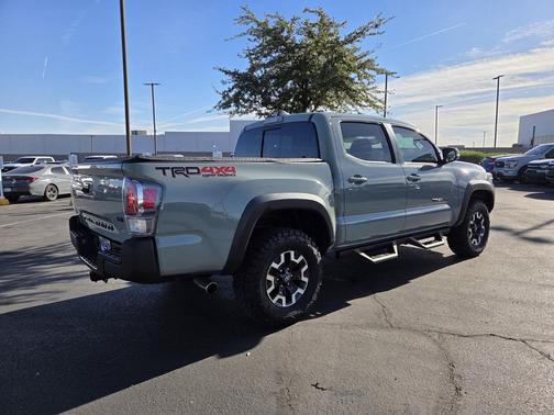 2022 Toyota Tacoma TRD Off Road