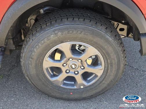 Ruby Red Metallic Tinted Clearcoat 2026 Ford Bronco Big Bend