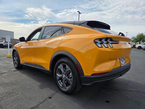 Cyber Orange Metallic Tricoat 2023 Ford Mustang Mach-E Select