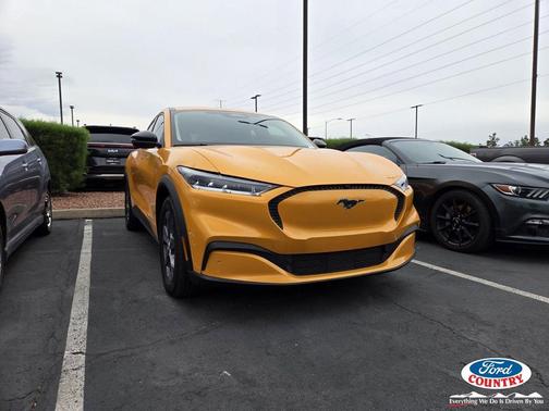 2023 Ford Mustang Mach-E Select
