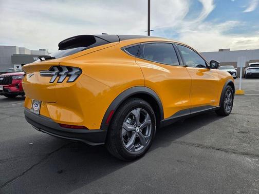 Cyber Orange Metallic Tricoat 2023 Ford Mustang Mach-E Select