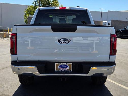 Oxford White 2025 Ford F-150 XLT