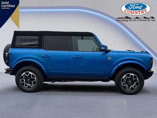 2022 Ford Bronco Outer Banks